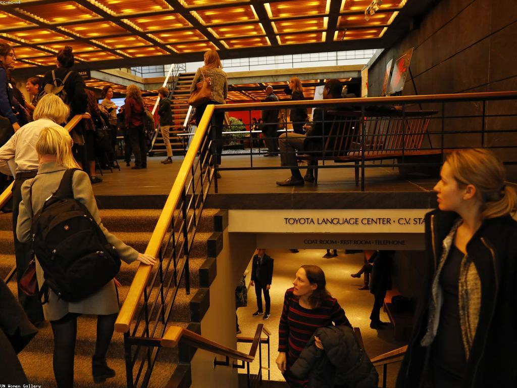 ការយល់ដឹងពីរបាយការណ៍និងទិន្នន័យ